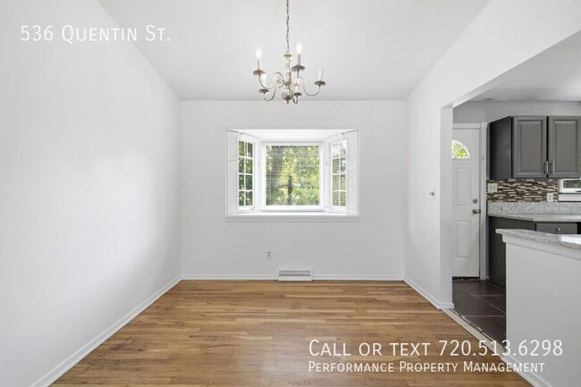 Building Photo - 536 Quentin St