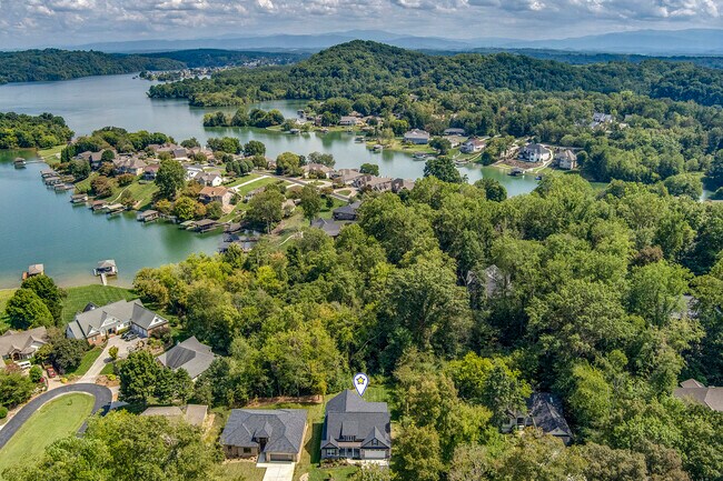 Building Photo - 310 Dudala Way