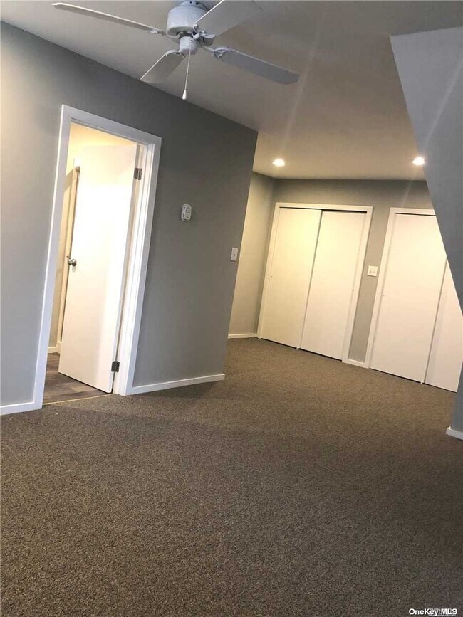 Building Photo - 407 Central Ave