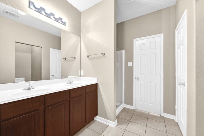 Building Photo - 4618 San Jacinto River Dr