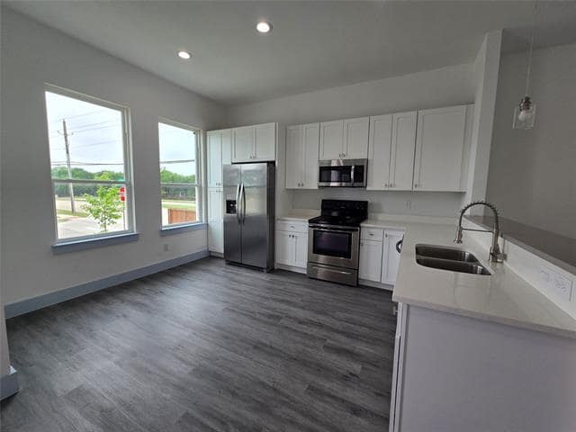 Building Photo - 3202 Noor St