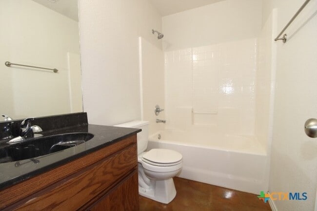 Building Photo - 401 Rainbow Court