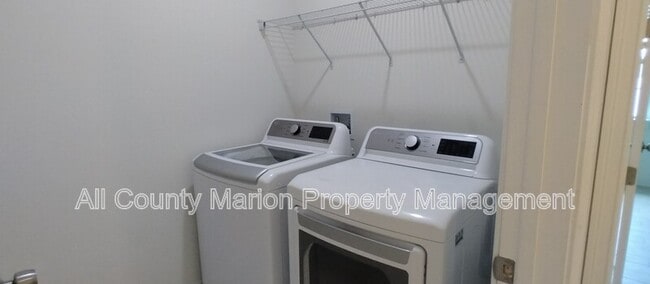 Building Photo - 3855 SE 138th St
