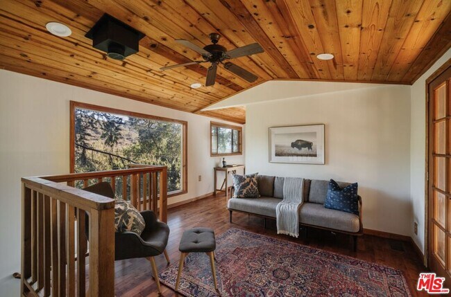 Building Photo - 517 Canon View Trail