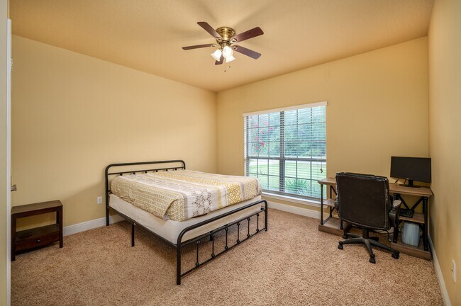 Building Photo - 12808 Merial Waters Pass