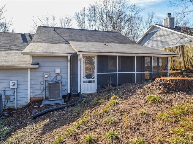 Building Photo - 1811 Saffron Pl