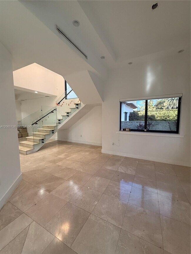 Building Photo - 8881 SW 28th St