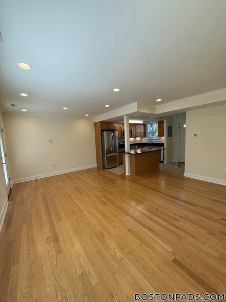 Building Photo - 240 Gerry Rd