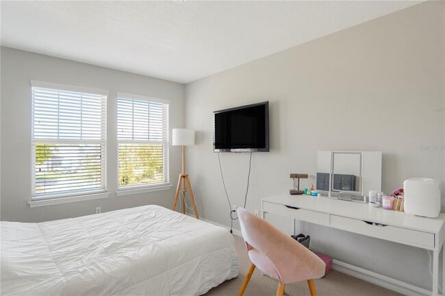 Building Photo - 7245 Half Moon Lake Dr