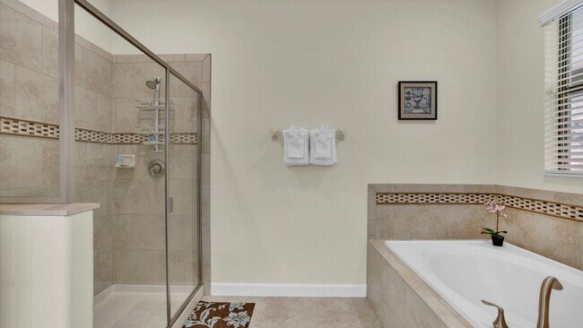 Building Photo - 1434 Rolling Fairway Dr