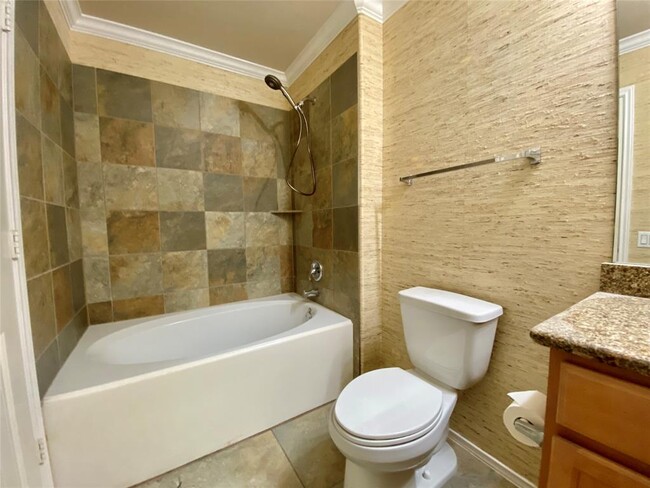 Building Photo - 5524 Kleberg Trail