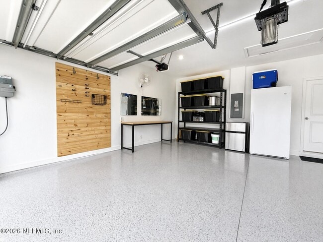 Building Photo - 9797 Giada Dr