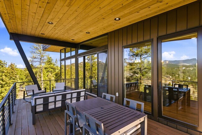 Building Photo - 4475 Forest Trail