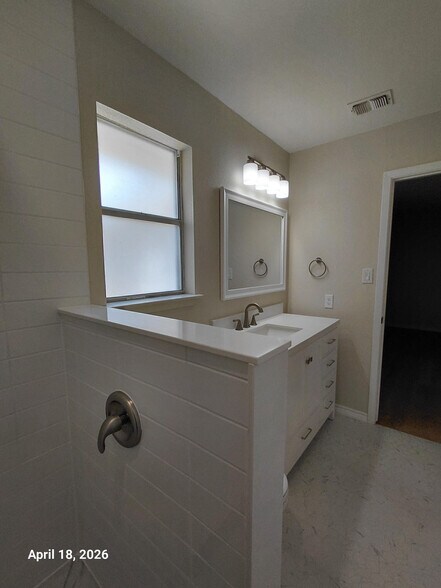 Building Photo - 4316 Ferncliff Ave