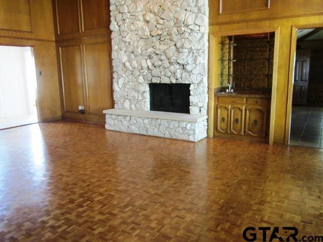 Building Photo - 401 Woodland Hills Dr