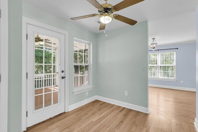 Building Photo - 1574 Ocean Neighbors Blvd