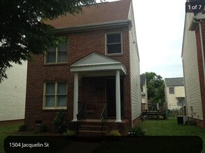 Building Photo - Large 3 Bed 2 Bath House near VCU