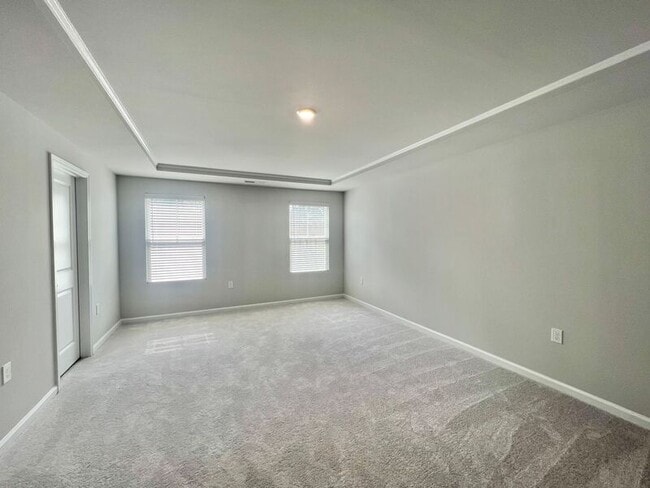 Building Photo - 208 Garden Vine Trl