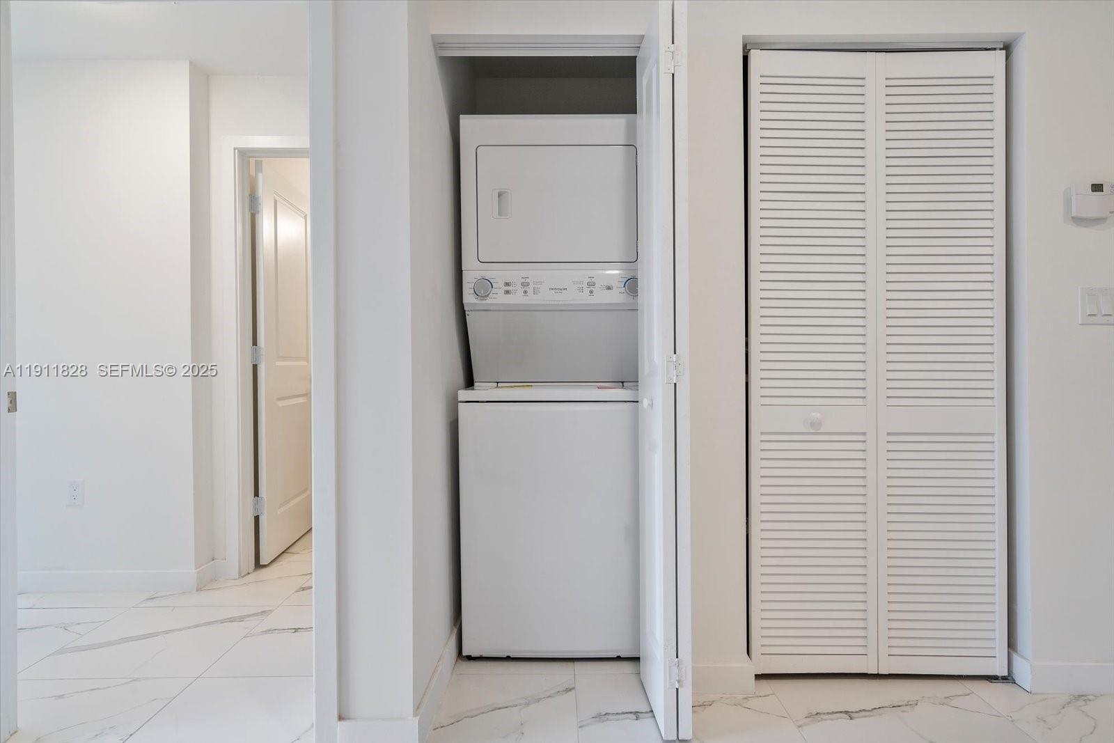 Building Photo - 420 SW 7th St