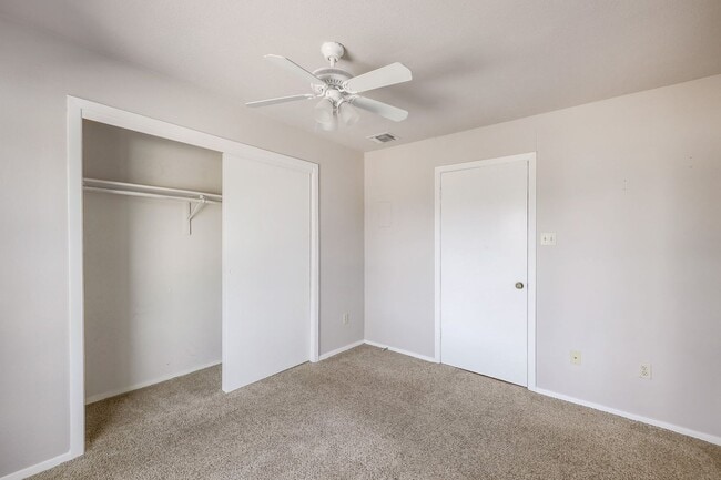 Building Photo - PARKER SQUARE CONDO - NEAR DOWNTOWN - PRIV...
