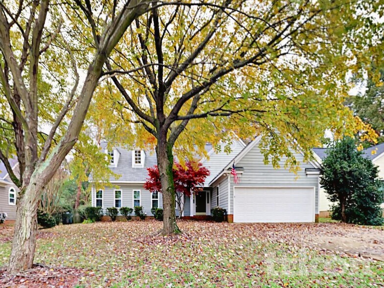 Building Photo - 9304 Twin Trail Dr