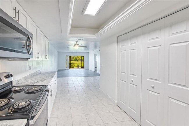 Building Photo - Newly renovated 2 bedroom 2 bathroom 1st f...