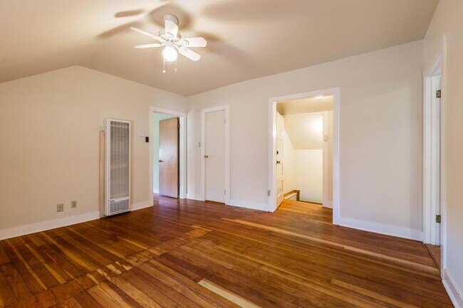 Building Photo - 1119 Tijeras Ave NW