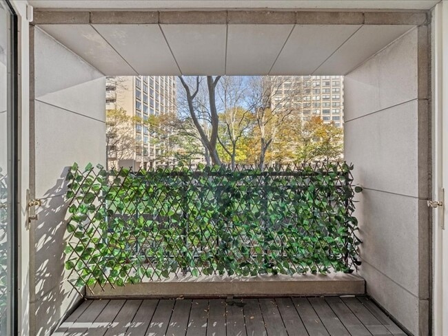 Building Photo - 20 Rowes Wharf