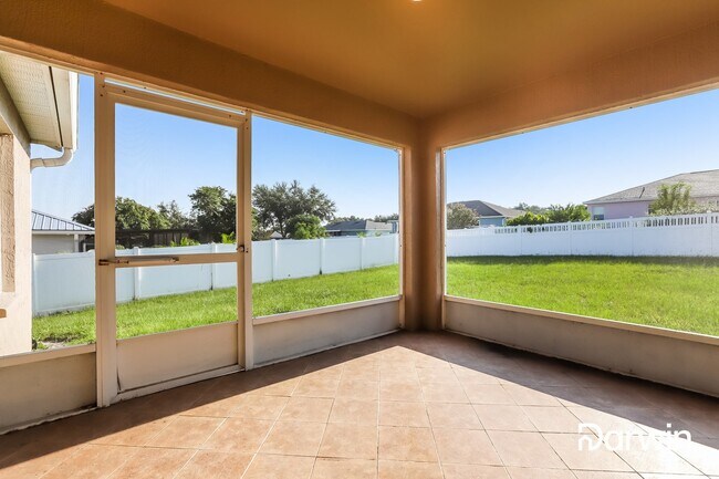 Building Photo - 6244 Highland Rise Dr