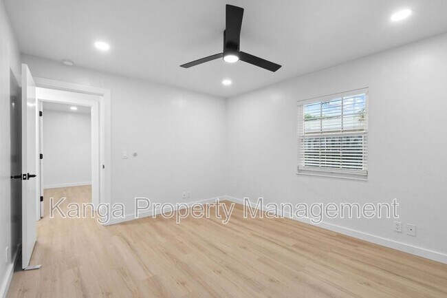 Building Photo - 800 Tropic Blvd