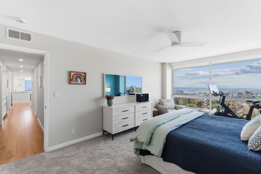 Building Photo - 3535 1st Ave