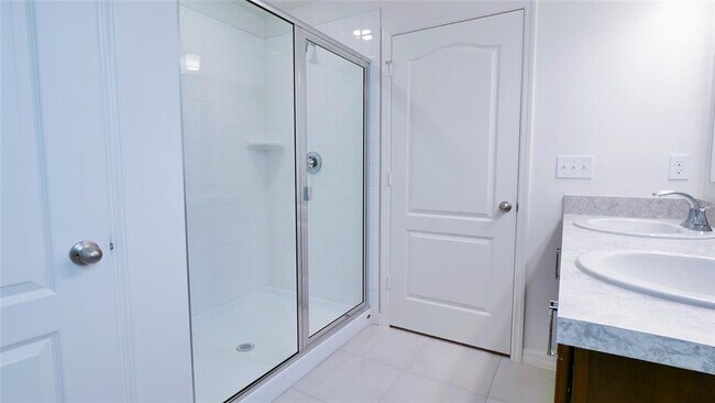 Building Photo - 750 HUGO Dr