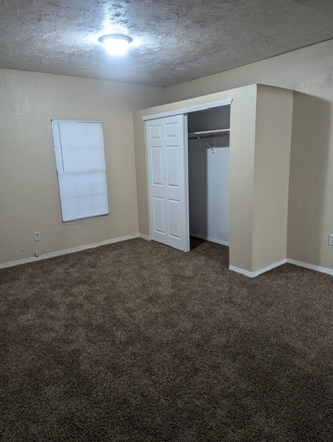 Building Photo - 14633 Valentin Dr