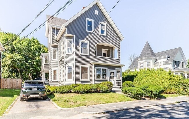 Primary Photo - 9 Denton St