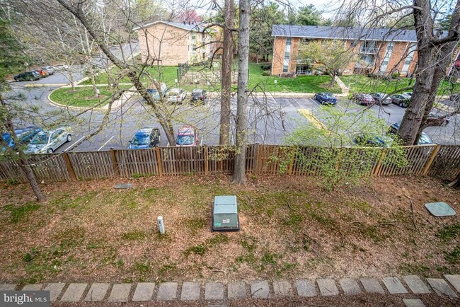 Building Photo - 7758 New Providence Dr