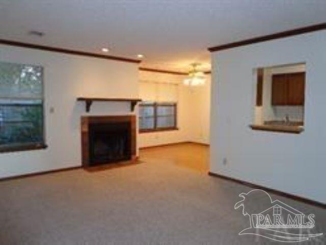 Building Photo - 11996 Scenic Hwy