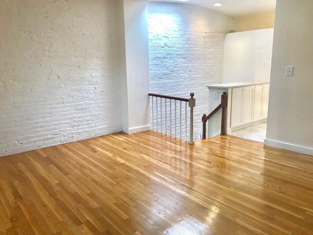 Building Photo - 55 Appleton St