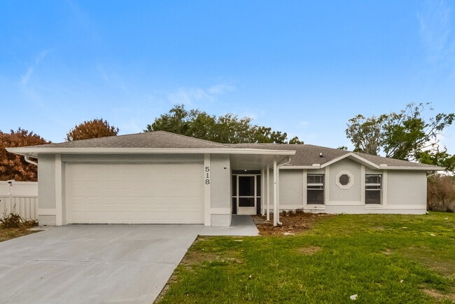 Building Photo - 518 Carlsbad Dr