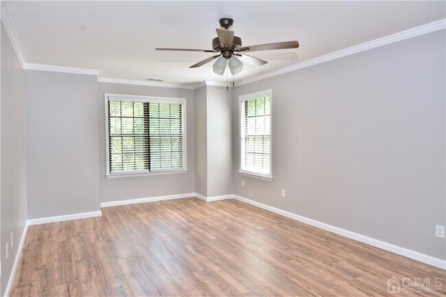 Building Photo - 1209 Stoneridge Cir