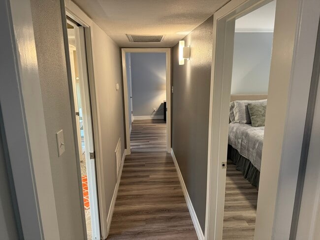 Building Photo - 505 Westcott St