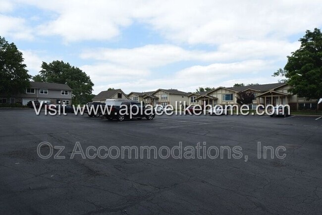 Building Photo - 1428 NW 64th Terrace