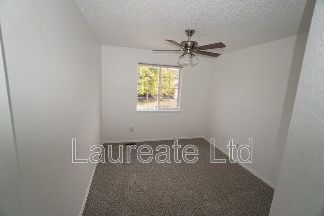 Building Photo - 2462 Kiowa Creek Dr
