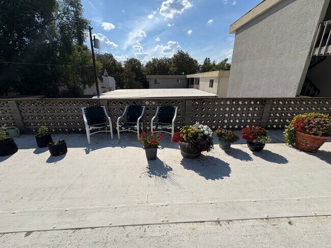 Building Photo - Fountain Terrace Apartments