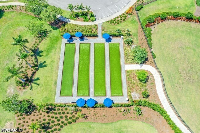 Building Photo - 7018 Saona CT