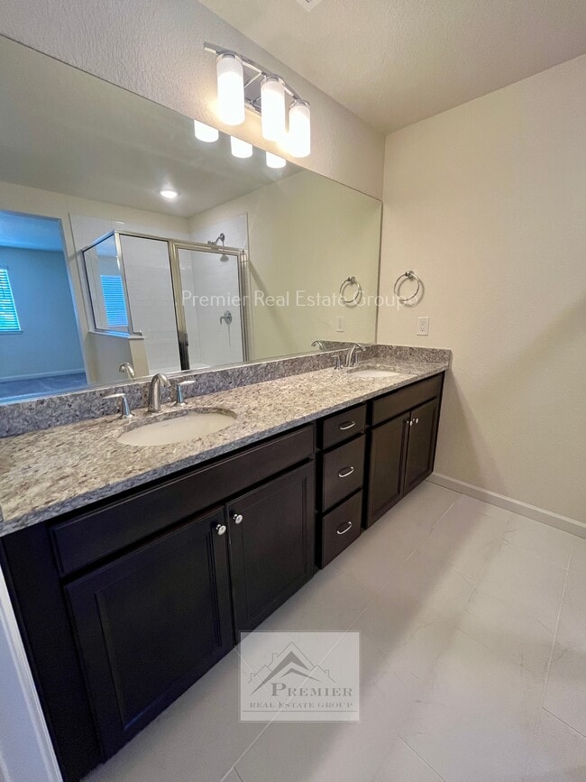 Building Photo - 10733 White Diamond Pt