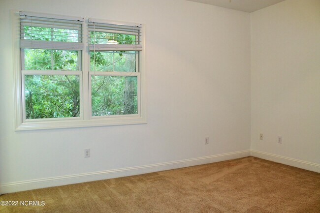 Building Photo - 33 Elk Ridge Ln