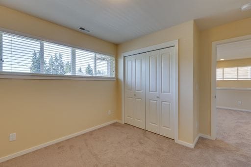 Building Photo - Gorgeous South Everett MainVue Home Available!
