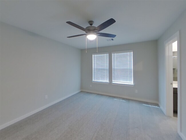 Building Photo - 22627 Terrazzo Dr