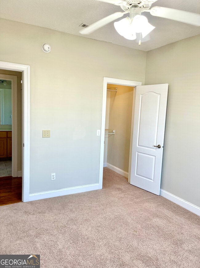 Building Photo - 39 Coastal Walk