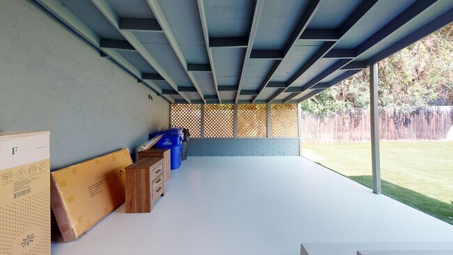 Building Photo - 5836 Baja Dr